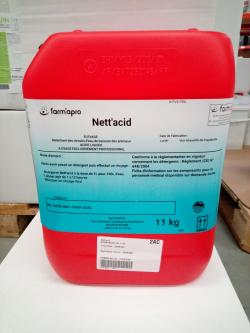 Nett'Acid , détartrand des canalisations d'eau de boisson des animaux